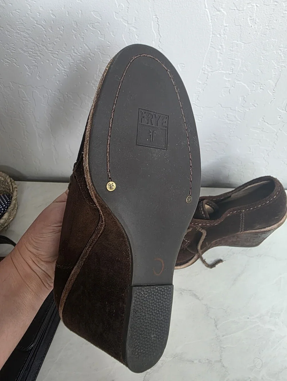 Frye Chucka Caroline Women's Brown Suede Wedge Lace-Up Shoes Size 7M‎